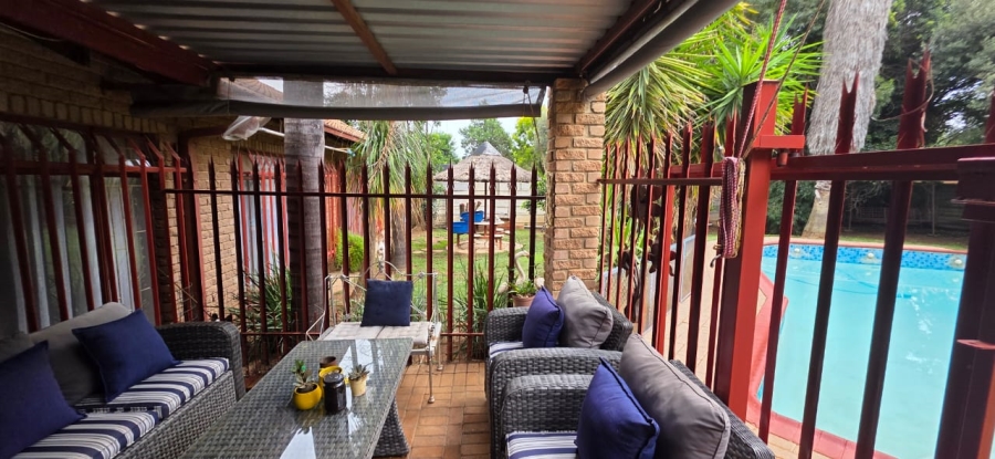 3 Bedroom Property for Sale in Flimieda North West